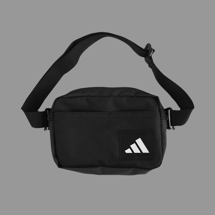 【adidas×BlackRamsTokyo】ユーティリティー2-In-1バックパック
