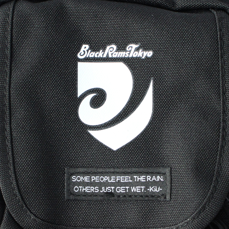 【KiU×BlackRamsTokyo】フラップポケットショルダーバッグ